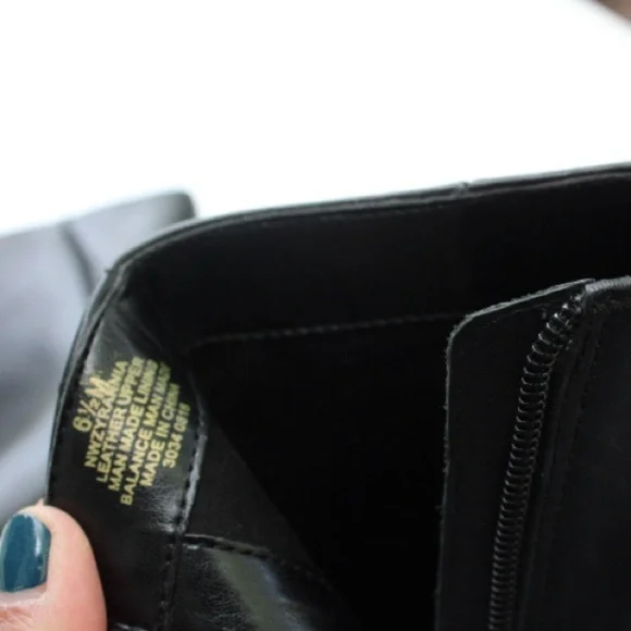 Nine West studded booties - Picture 6 of 9